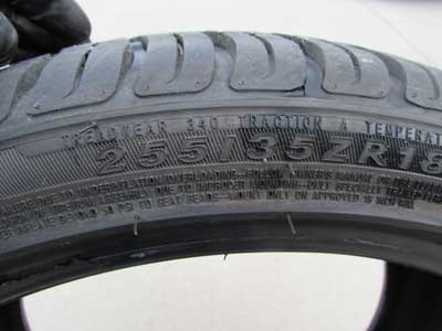 imove Ironman 18 Inch Tire 225/35ZR183